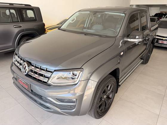 VOLKSWAGEN AMAROK 3.0 V6 TDI DIESEL HIGHLINE CD 4MOTION AUTOMÁTICO VOLKSWAGEN AMAROK 3.0 V6 TDI DIESEL HIGHLINE CD 4MOTION AUTOMÁTICO